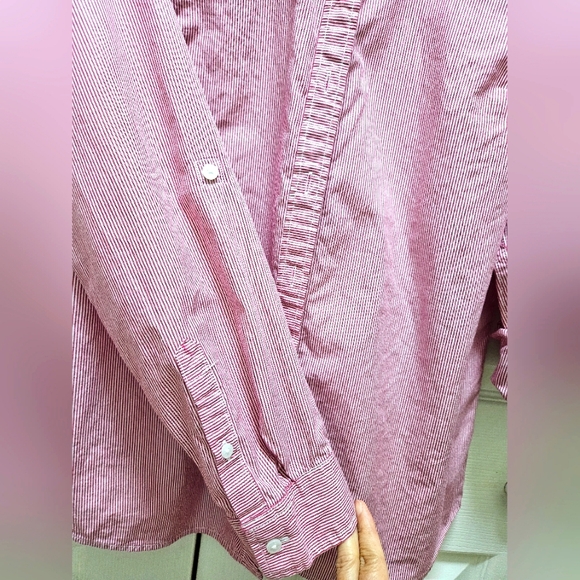 Tommy Hilfiger Women's Heritage Red Stripe Shirt Women’s Classic Fit Medium. - Picture 3 of 9